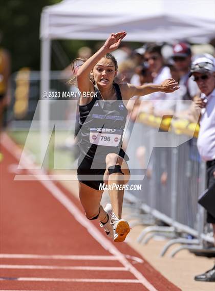 Thumbnail 1 in Class 3 Triple Jump (MSHSAA State Championship) photogallery.