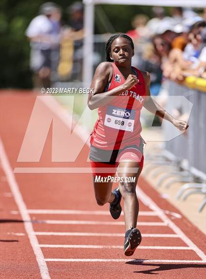 Thumbnail 3 in Class 3 Triple Jump (MSHSAA State Championship) photogallery.