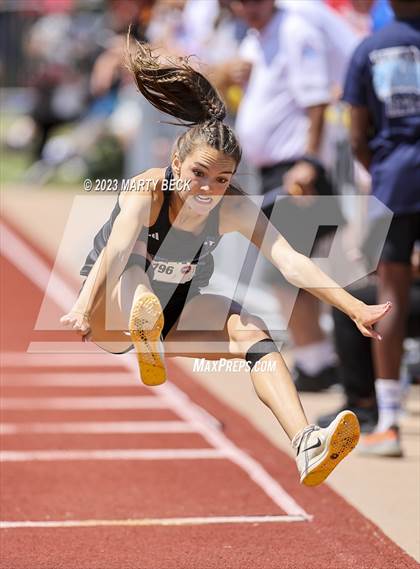 Thumbnail 1 in Class 3 Triple Jump (MSHSAA State Championship) photogallery.