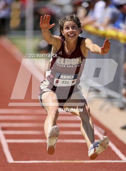 Thumbnail 1 in Class 3 Triple Jump (MSHSAA State Championship) photogallery.