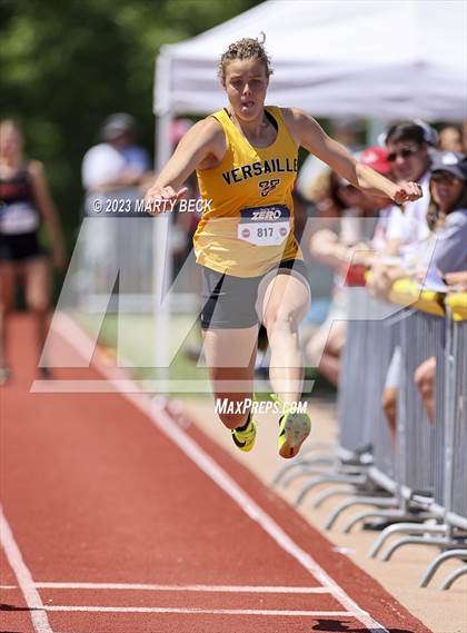 Thumbnail 3 in Class 3 Triple Jump (MSHSAA State Championship) photogallery.