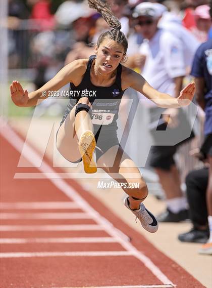 Thumbnail 2 in Class 3 Triple Jump (MSHSAA State Championship) photogallery.