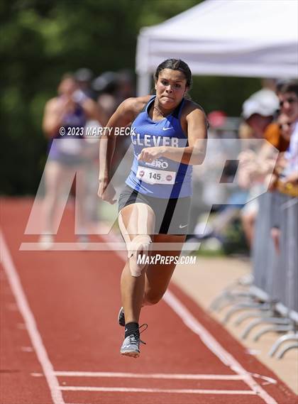 Thumbnail 2 in Class 3 Triple Jump (MSHSAA State Championship) photogallery.