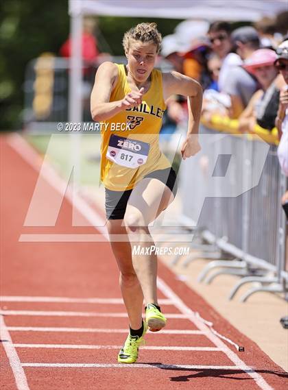 Thumbnail 2 in Class 3 Triple Jump (MSHSAA State Championship) photogallery.
