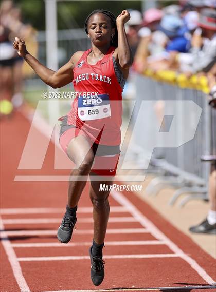 Thumbnail 2 in Class 3 Triple Jump (MSHSAA State Championship) photogallery.