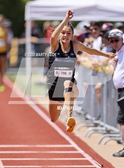 Thumbnail 1 in Class 3 Triple Jump (MSHSAA State Championship) photogallery.