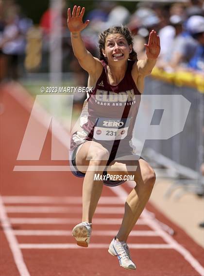 Thumbnail 2 in Class 3 Triple Jump (MSHSAA State Championship) photogallery.