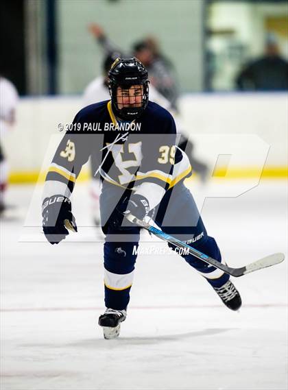 Thumbnail 1 in Housatonic/Northwestern/Wamogo @ Eastern CT Eagles photogallery.