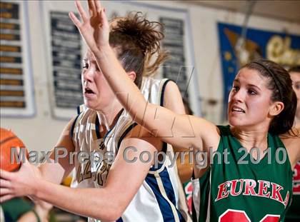 Thumbnail 3 in Eureka @ Del Norte photogallery.