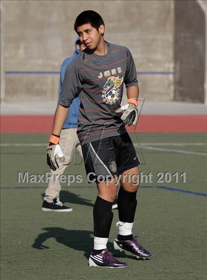Thumbnail 1 in Muir @ Crescenta Valley photogallery.