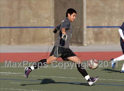 Thumbnail 1 in Muir @ Crescenta Valley photogallery.