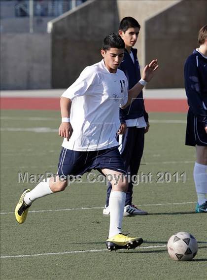 Thumbnail 2 in Muir @ Crescenta Valley photogallery.