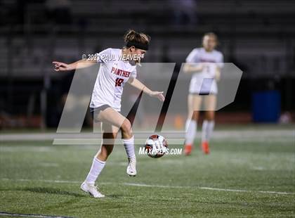 Thumbnail 2 in Schuylkill Valley vs. Central Columbia (PIAA 2A First Round) photogallery.