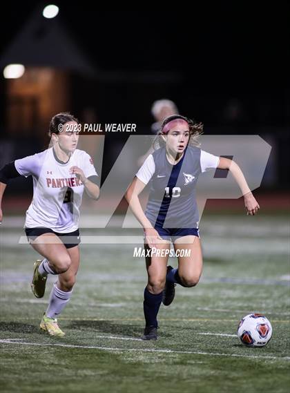 Thumbnail 3 in Schuylkill Valley vs. Central Columbia (PIAA 2A First Round) photogallery.
