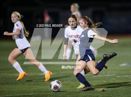 Thumbnail 1 in Schuylkill Valley vs. Central Columbia (PIAA 2A First Round) photogallery.