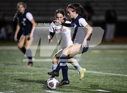 Thumbnail 2 in Schuylkill Valley vs. Central Columbia (PIAA 2A First Round) photogallery.