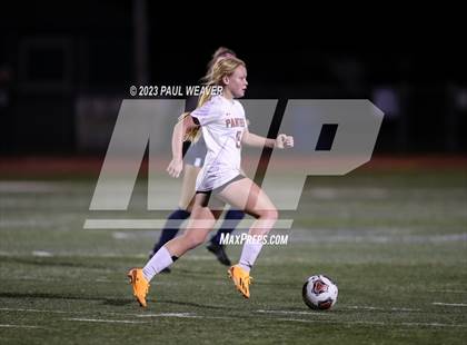Thumbnail 3 in Schuylkill Valley vs. Central Columbia (PIAA 2A First Round) photogallery.