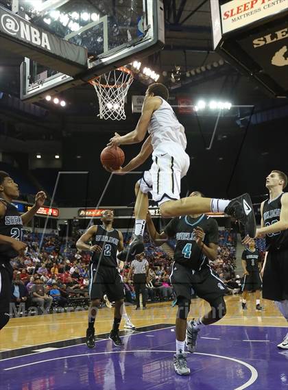 Thumbnail 1 in Archbishop Mitty vs. Sheldon (CIF NorCal Regional Open Division Final) photogallery.