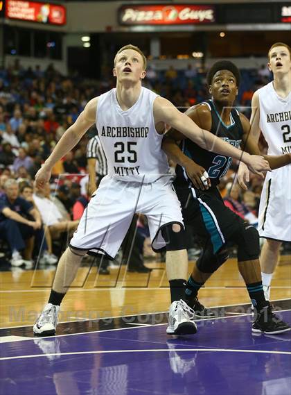 Thumbnail 2 in Archbishop Mitty vs. Sheldon (CIF NorCal Regional Open Division Final) photogallery.