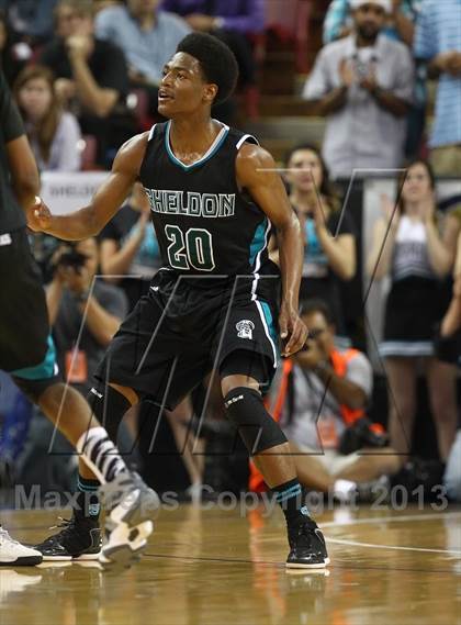 Thumbnail 2 in Archbishop Mitty vs. Sheldon (CIF NorCal Regional Open Division Final) photogallery.