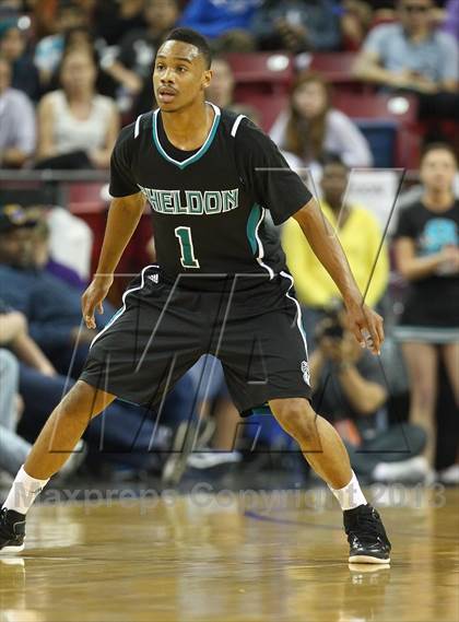 Thumbnail 2 in Archbishop Mitty vs. Sheldon (CIF NorCal Regional Open Division Final) photogallery.