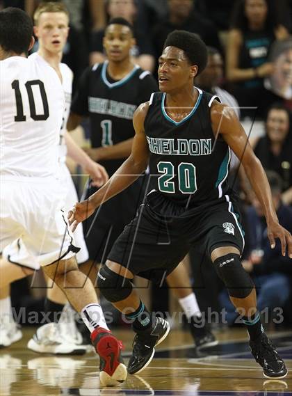 Thumbnail 2 in Archbishop Mitty vs. Sheldon (CIF NorCal Regional Open Division Final) photogallery.