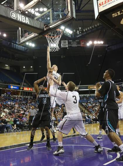 Thumbnail 1 in Archbishop Mitty vs. Sheldon (CIF NorCal Regional Open Division Final) photogallery.