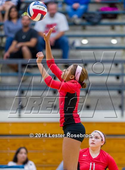 Thumbnail 3 in Stevens vs. Brandeis photogallery.