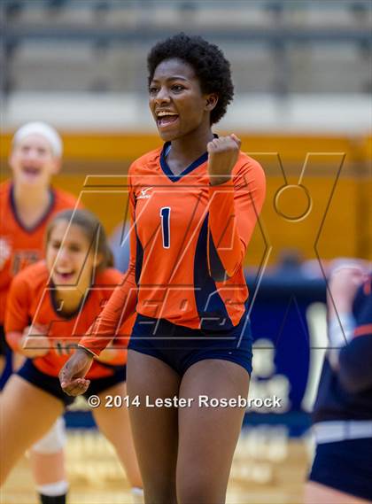 Thumbnail 3 in Stevens vs. Brandeis photogallery.