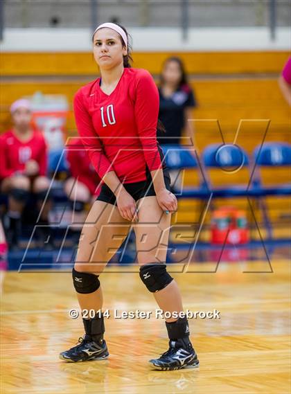 Thumbnail 3 in Stevens vs. Brandeis photogallery.