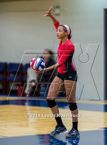 Thumbnail 2 in Stevens vs. Brandeis photogallery.