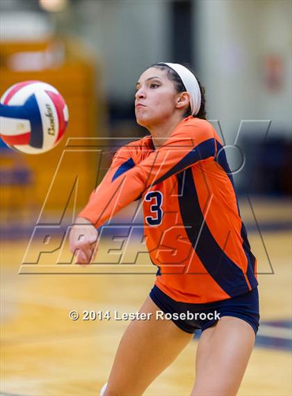 Thumbnail 2 in Stevens vs. Brandeis photogallery.