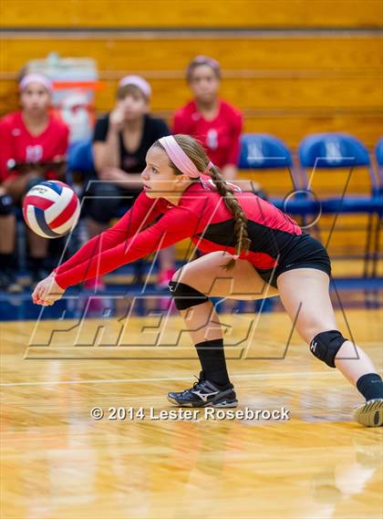 Thumbnail 2 in Stevens vs. Brandeis photogallery.