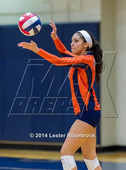 Thumbnail 2 in Stevens vs. Brandeis photogallery.