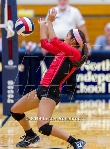 Thumbnail 2 in Stevens vs. Brandeis photogallery.