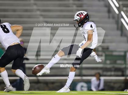Thumbnail 2 in Waskom @ Franklin (UIL 3A Semifinal) photogallery.