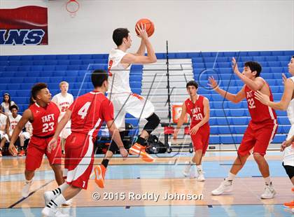 Thumbnail 1 in Rockwall vs. Taft (McDonald's Texas Invitational) photogallery.