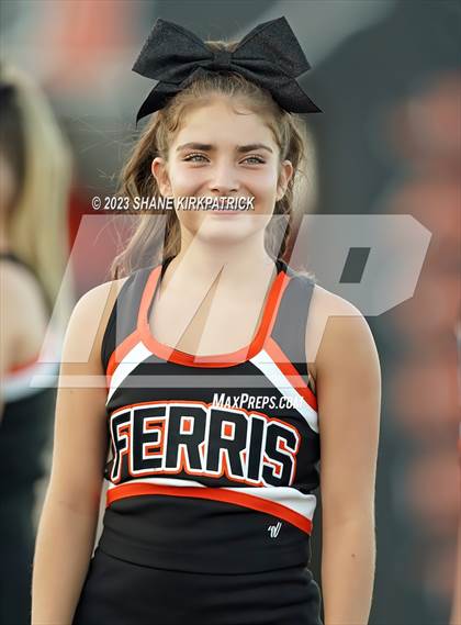 Thumbnail 2 in Sanger @ Ferris photogallery.