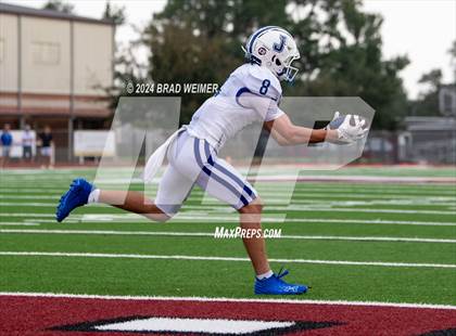 Thumbnail 2 in Jesuit @ E.D. White photogallery.