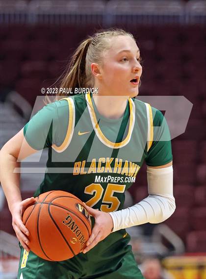 Thumbnail 3 in Lansdale Catholic vs. Blackhawk (PIAA 4A Championship) photogallery.