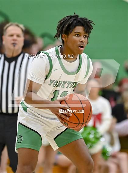 Thumbnail 1 in Greenfield-Central @ Yorktown photogallery.
