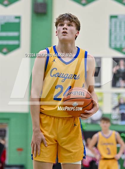 Thumbnail 1 in Greenfield-Central @ Yorktown photogallery.