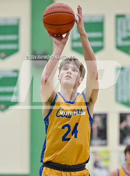 Thumbnail 1 in Greenfield-Central @ Yorktown photogallery.