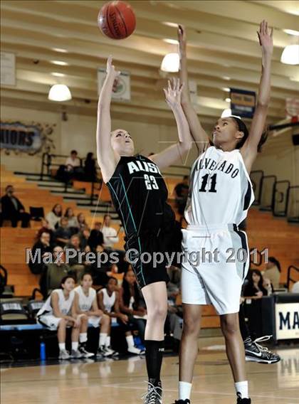 Thumbnail 2 in Silverado vs. Aliso Niguel (Larry Doyle Tournament) photogallery.