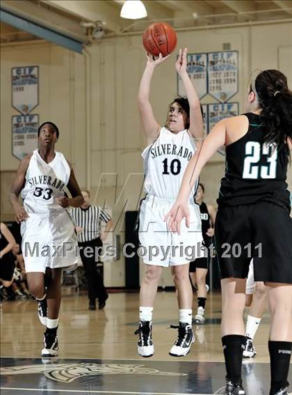 Thumbnail 1 in Silverado vs. Aliso Niguel (Larry Doyle Tournament) photogallery.