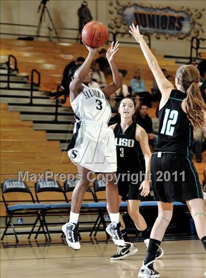 Thumbnail 1 in Silverado vs. Aliso Niguel (Larry Doyle Tournament) photogallery.