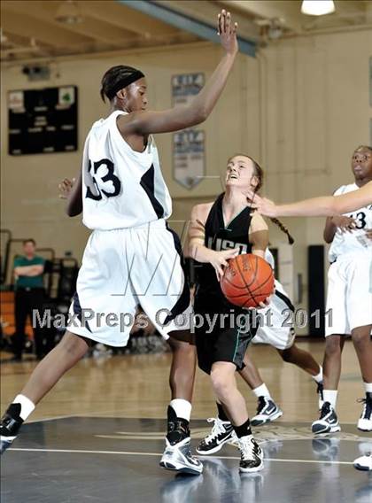 Thumbnail 1 in Silverado vs. Aliso Niguel (Larry Doyle Tournament) photogallery.