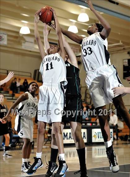 Thumbnail 2 in Silverado vs. Aliso Niguel (Larry Doyle Tournament) photogallery.