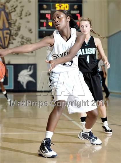 Thumbnail 2 in Silverado vs. Aliso Niguel (Larry Doyle Tournament) photogallery.