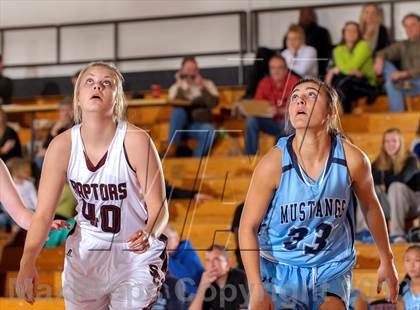 Thumbnail 2 in Ralston Valley vs. Silver Creek (Fairview Festival) photogallery.